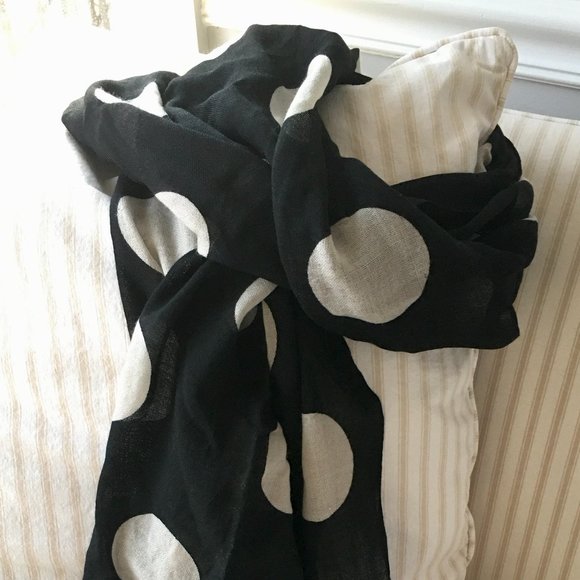 Kate Spade Black & White Wool Scarf - Picture 2 of 5